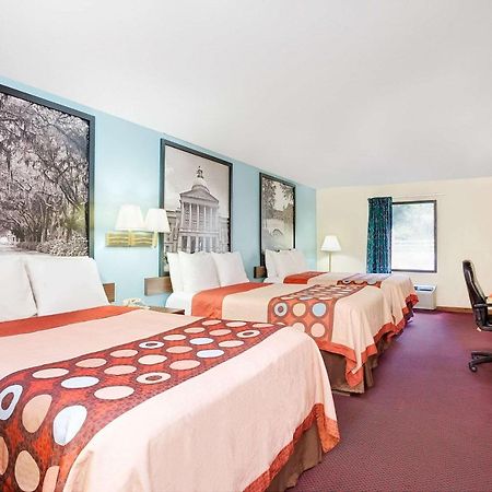 Super 8 By Wyndham Forest Park Esterno foto